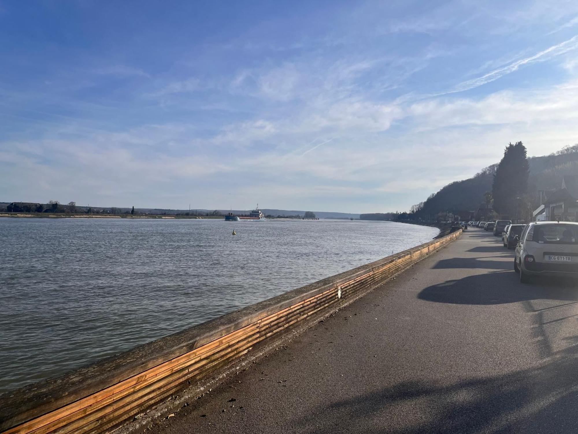Gite La Fleur De Seine Villequier Esterno foto